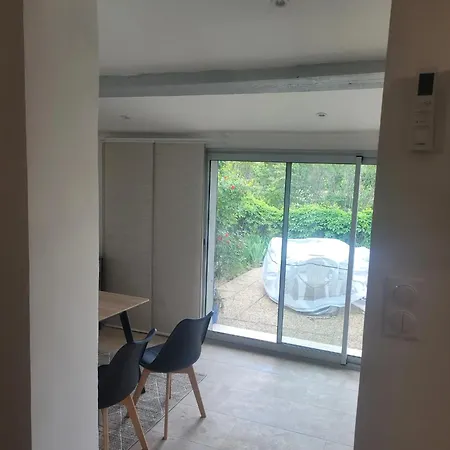 Maison Charmante A Avec Jardin